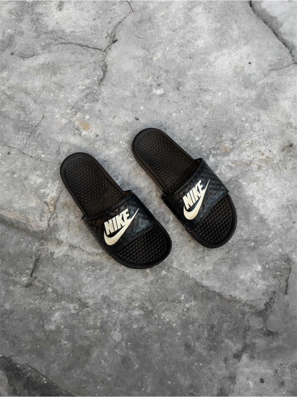 NIKE | Black Slides Sandals | Women’s Size 8 - Picture 4 of 12